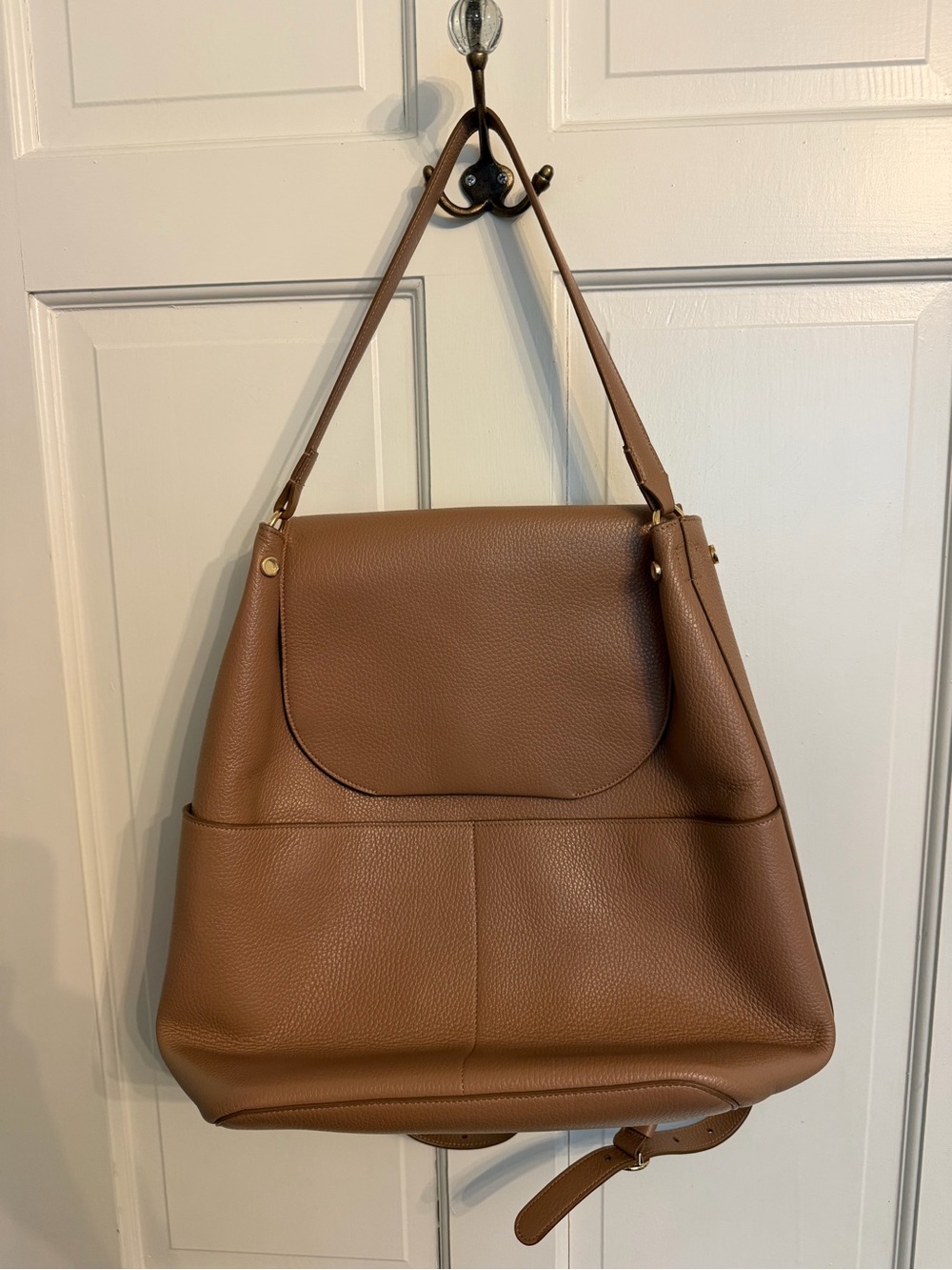 Cuyana Pebbled Leather Shoulder Bag in Brown